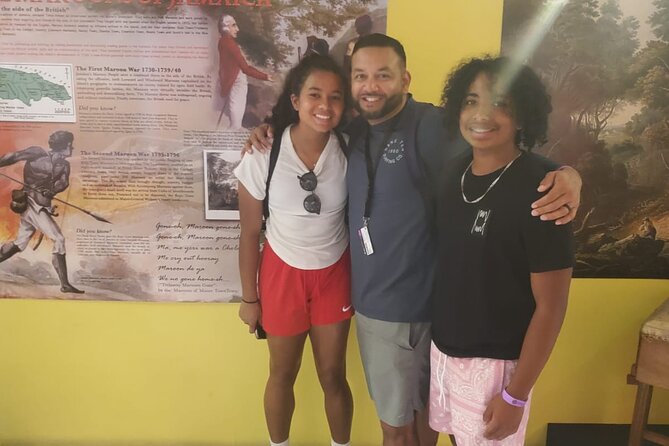 Montego Bay Highlights Tour With Bamboo Rafting Experience - The Hip Strip and a stop at Margaritaville