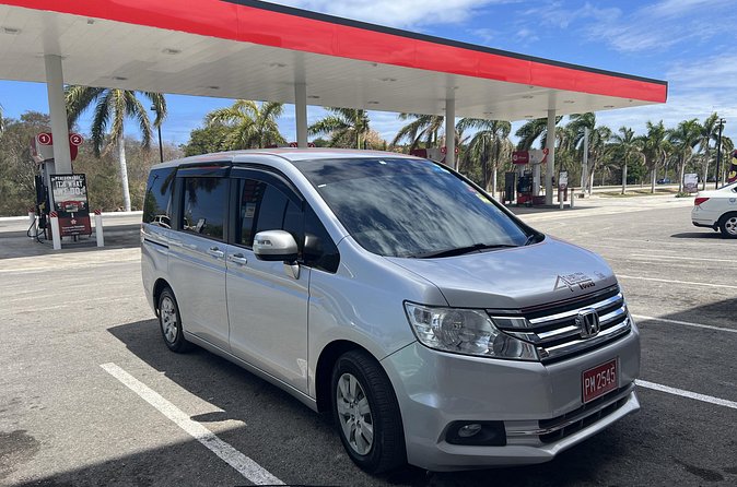 Montego Bay Hotels Airport/Cruise Port Transfers - Comfort inside the vehicle