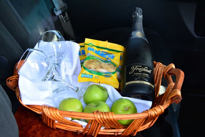 Montego Bay Hotels Private Transfer To & From MBJ Airport - Leaving Sangster Airport without the usual wait