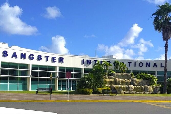 Montego Bay Jamaica Airport Transfer to Hotels in Montego Bay - Practical tips for a smoother arrival