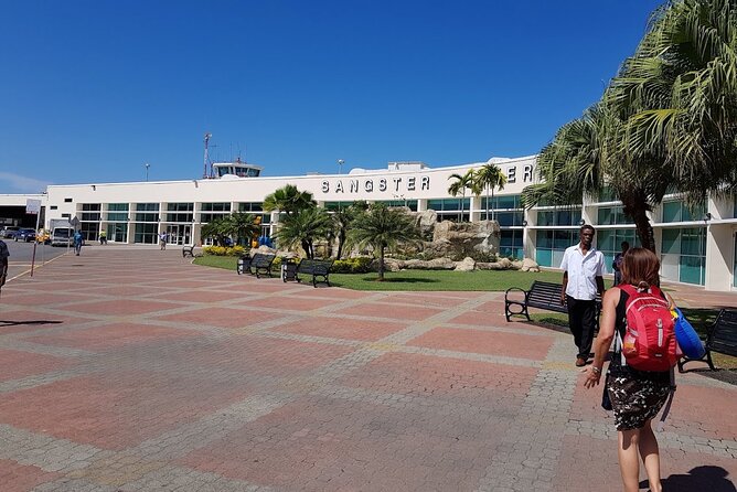 Montego Bay Ocean Coral Spring/Eden Bay Private Airport Transfer - What the ride feels like in practical terms
