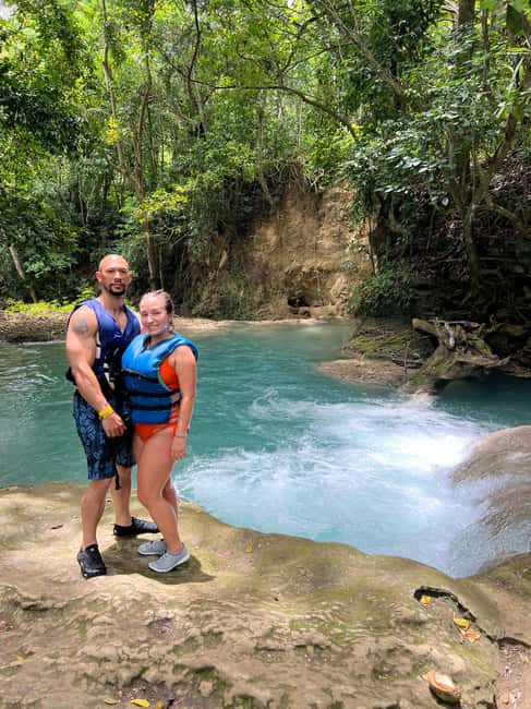 Montego Bay: Private Dunn's River Falls and Blue Hole Tour - Is $140 per person a fair price?