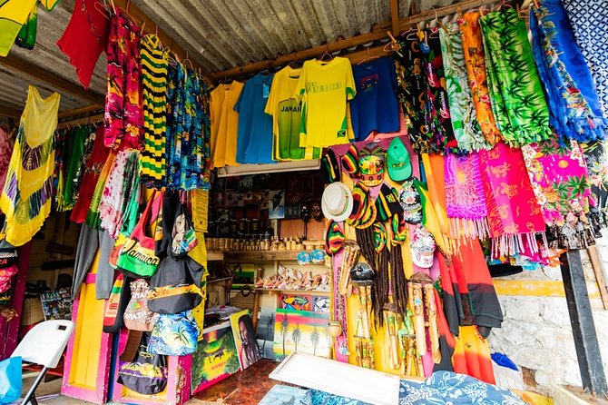Montego Bay Private Shopping Tour with Hotel Pickup - What this Montego Bay shopping outing is really like