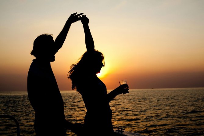 Montego Bay Reggae Sunset Catamaran Cruise - The Margaritaville stop needs clarification