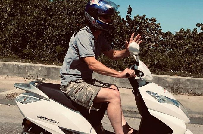 Montego Bay Scooter Rentals - How the Local Tips Add Value