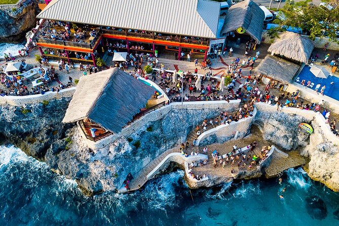 Negril 7 Mile Beach and Rick's Cafe Tour From Montego Bay Jamaica - One hour at Montego Bay Freeport Shopping Center