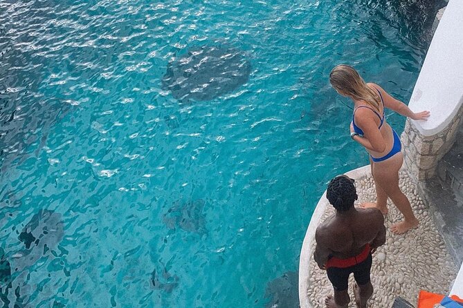Negril 7 mile Beach, Party Catamaran Cruise , Snorkeling and Ricks Cafe Combo - The long road from Montego Bay to Negril