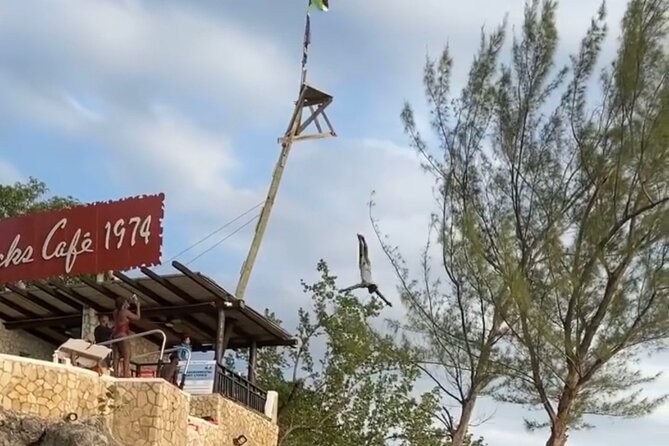 Negril 7 mile Beach, Party Catamaran Cruise , Snorkeling and Ricks Cafe Combo - Service, communication, and a useful booking check