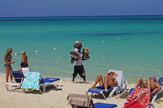 Negril 7 Mile Beach & Rick's Café Combo Tour from Montego Bay - Key points at a glance