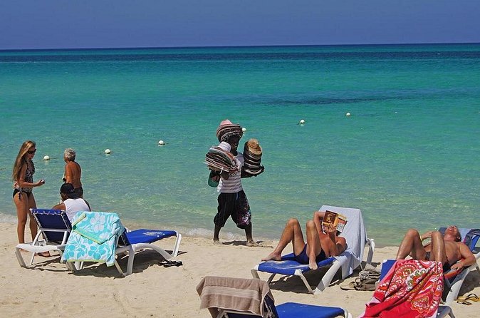 Negril 7 Mile Beach & Rick's Café Combo Tour from Montego Bay - Booking details worth knowing