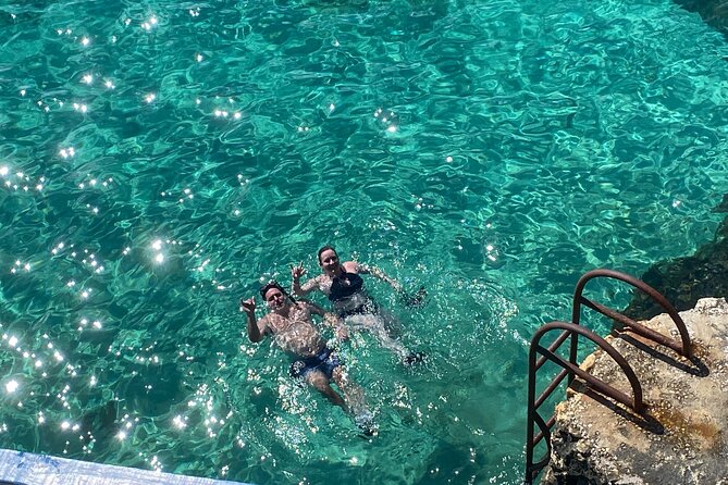 Negril day! beach and west end Cliffs with French Guide - Marie’s approach to Jamaican culture