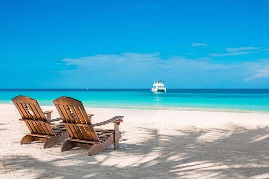 Negril Day Trip to Seven Mile Beach & Rick's Cafe w/Admissio - Who will enjoy this trip most
