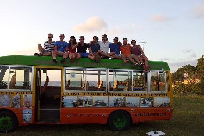 Negril One Love Bus Bar Crawl - Key details before you book