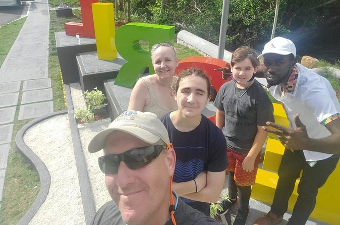 Negril, Seven Mile Beach, Rick's Cafe Private Day Tour - Why a private driver changes the day