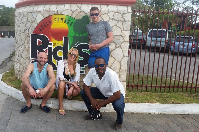 Negril Seven Miles Beach Day and Rick's Cafe Sunset Private Tour - Who should book this Negril day trip