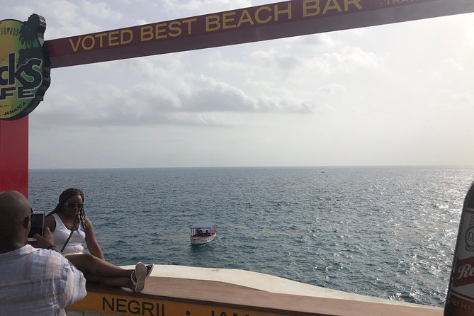 Negril Shopping And Rick's Café - Food, drinks, and the real cost of Rick’s