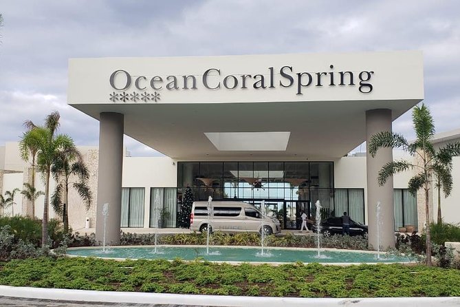 Ocean Carol Springs Montego Bay Private Airport Transfers - Key points to know before booking