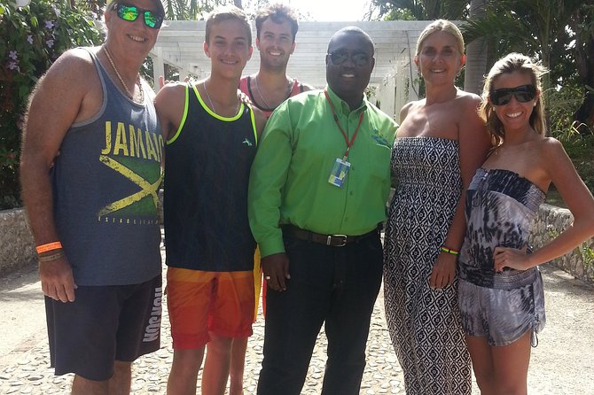 Ocho Rios Airport Transfer - The drivers make the difference