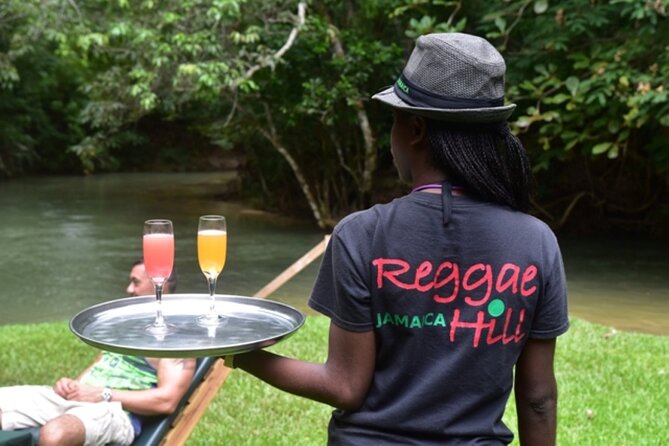 Ocho Rios: Amazing Blue Hole and Chill at Reggae Hill - How the two stops work together