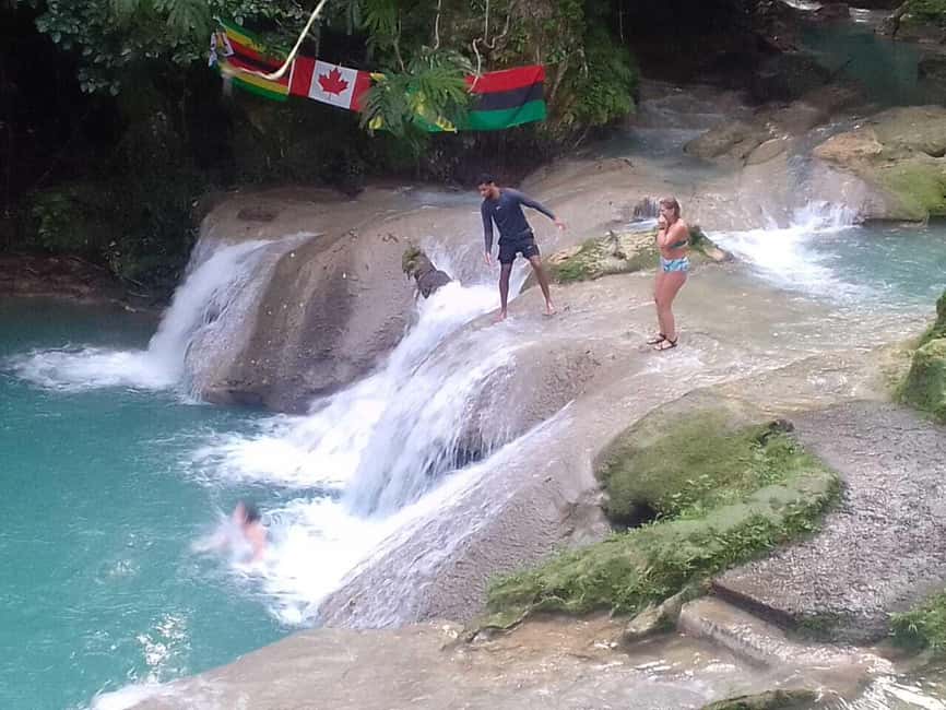 Ocho Rios : Blue Hole and Sightseeing Tour - Who should book this Blue Hole outing?