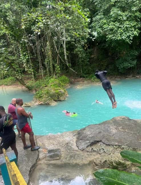 Ocho Rios : Blue Hole and Sightseeing Tour - What the $76 price really covers