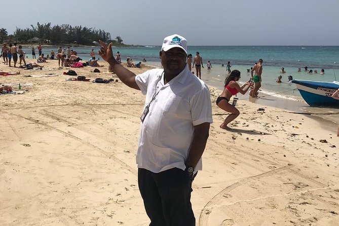 Ocho Rios City Bus Tour (Beach, Sightseeing & Shopping) - Scenic drives and Jamaica’s fern country