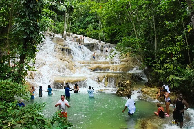 Ocho Rios Day Tour 3 in 1 Combo - A private route from Montego Bay to Ocho Rios