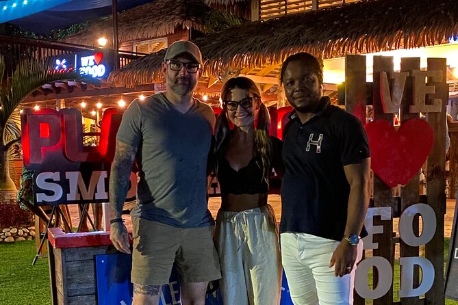 Ocho Rios Night Life - Choosing Between 12:12 Lounge and Shades