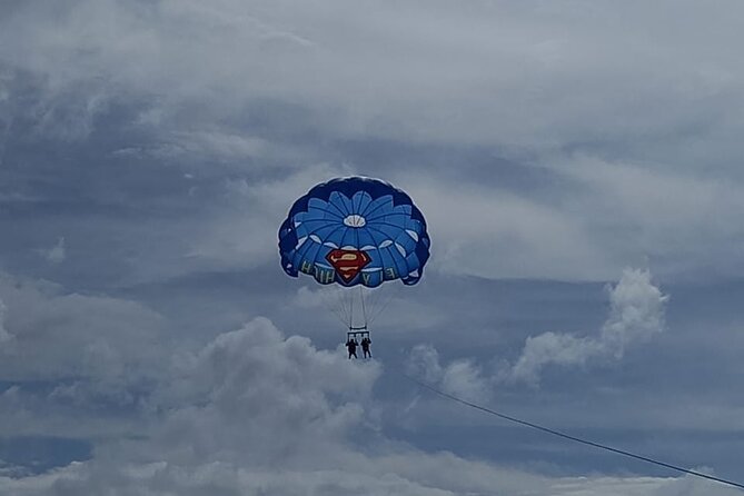 Parasailing, Blue Hole Mineral Spring, Seven Mile Beach - Three Jamaican highlights in one private outing