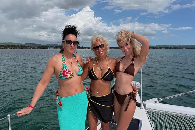 Party Catamaran Sunset Ricks Cafe Negril Open Bar and DJ - Food, drinks, and what $88 really buys