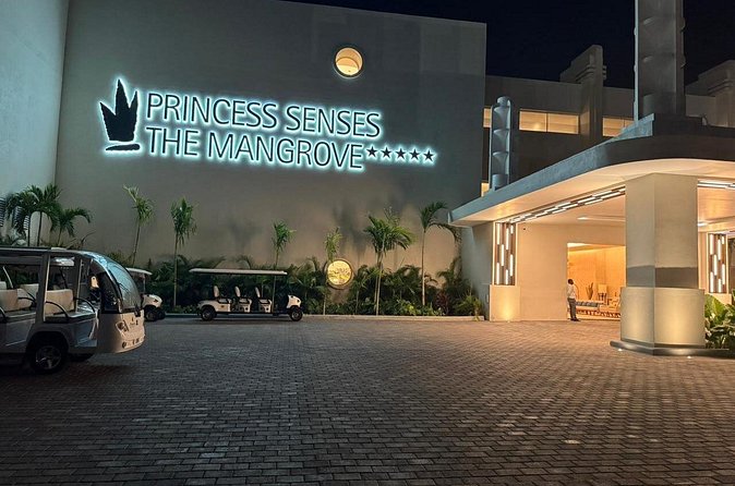 Princess Grand/Senses Mangrove Airport Transfer from Montego Bay - Who Will Get the Most From This Transfer?
