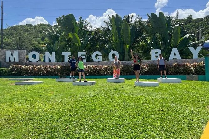 Private Airport and Hotel Transfer in Montego Bay - A straightforward start in Montego Bay