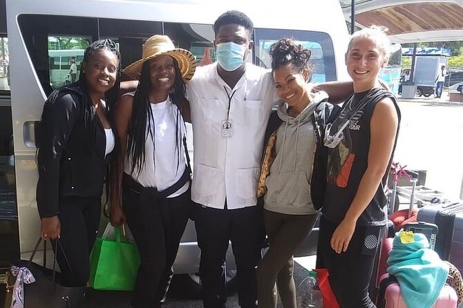 Private Airport and Hotel Transfer in Montego Bay - Air conditioning matters after a flight