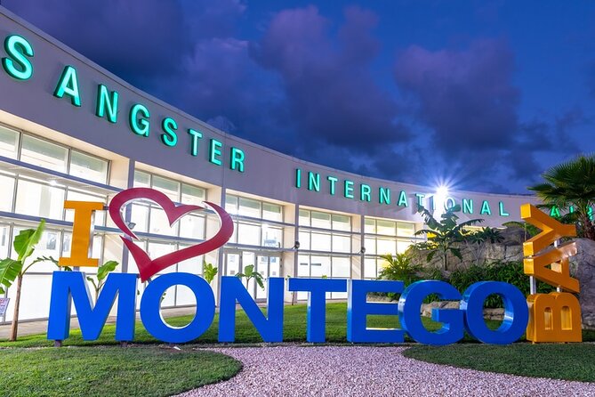 Private Airport Pickup and drop off in Jamaica - Arrival transfer and return airport drop-off