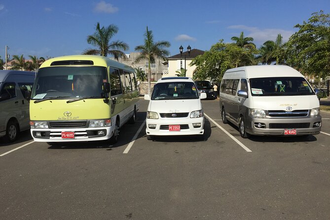 Private Airport Transfer from Montego Bay Airport to Ocho Rios - Safety and comfort on the road