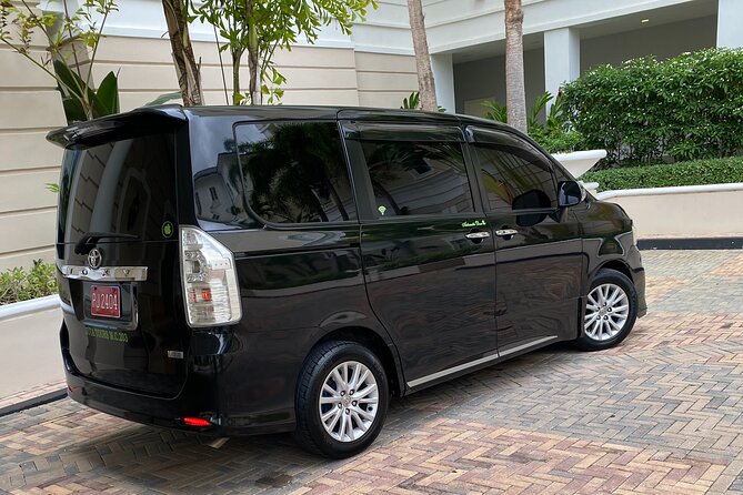 Private airport Transfer from Montego Bay To Negril - The 90-minute road to Negril