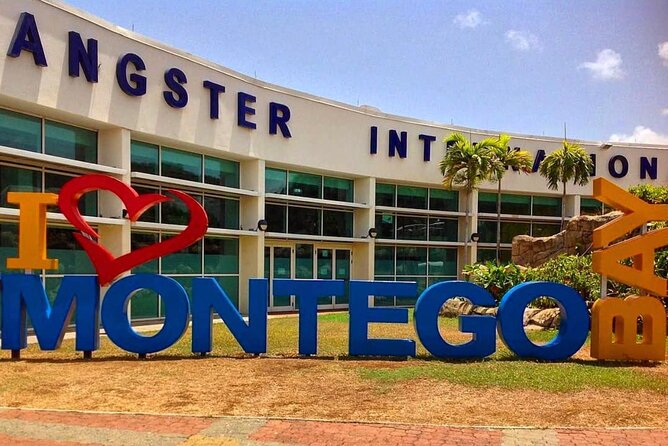Private Airport transfer hotels in montegobay - Meeting Your Driver at Sangster International Airport