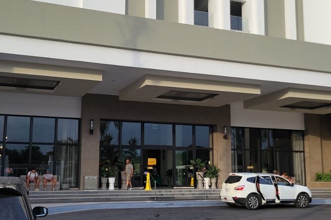 Private Airport Transfer Riu Aquarelle & Excellence Oyster Bay - Comfort after a flight