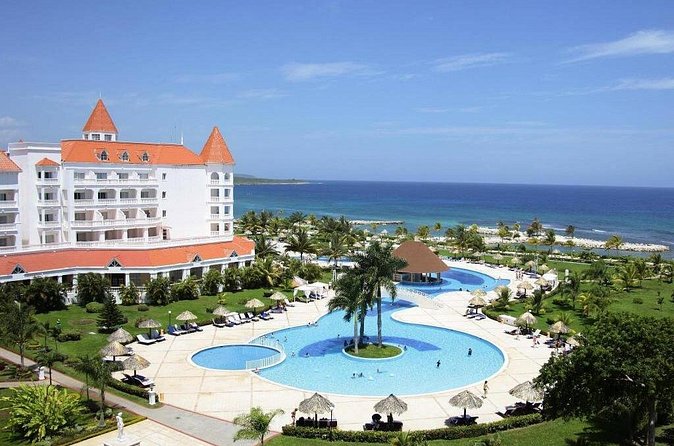 Private Airport Transfer to Bahia Principe Grand Jamaica - Comfort, safety, and luggage help