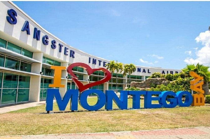 Private Airport transfer to/from all hotels in Negril round trip - What the strong points are, and where to stay cautious