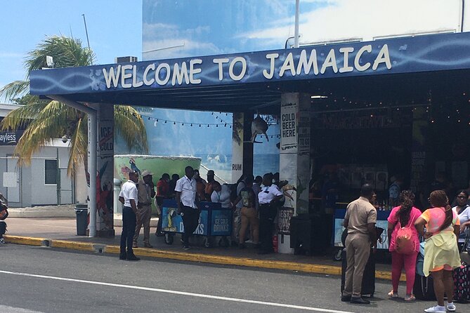 Private Airport Transfer to Hotels and Airbnb in Montego Bay - Why a Private Ride Makes Sense at Montego Bay Airport