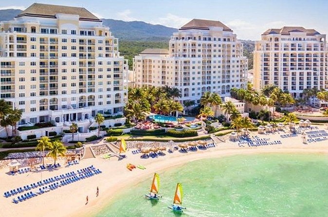 Private Airport Transfer to Jewel Grande Montego Bay Resort - Drivers who add a local touch