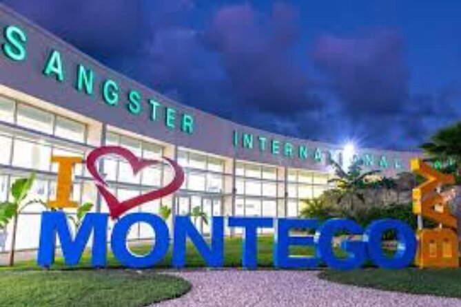 Private Airport Transfers to/from Hotels in Montego Bay - Meeting Manoah’s After Customs