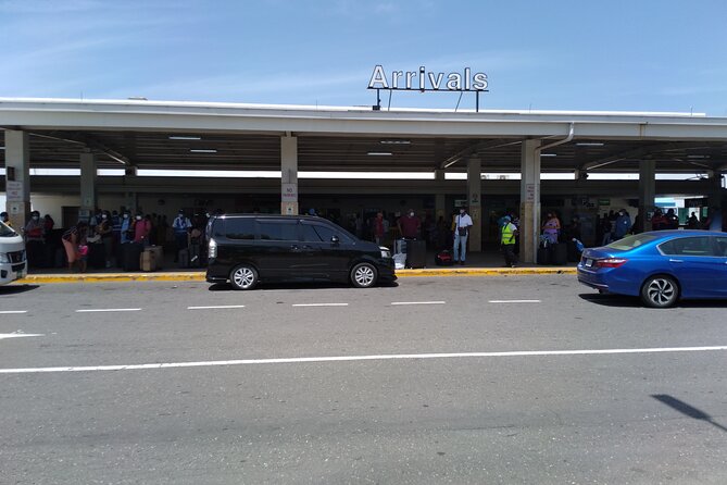 Private Airport Transfers to Royalton Blue Waters and White Sand - The 30 to 45 minute ride to Royalton