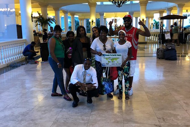 Private Authentic Down-to-Earth Half Day Tour in Montego Bay - Shopping without losing the whole afternoon