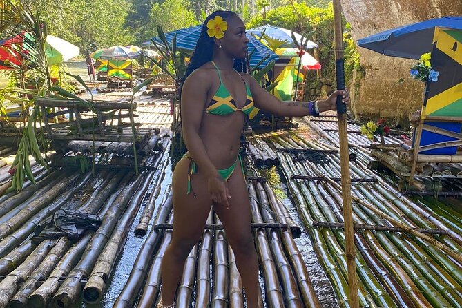 Private bamboo rafting and massage in Montego Bay - Stepping onto a handcrafted bamboo raft