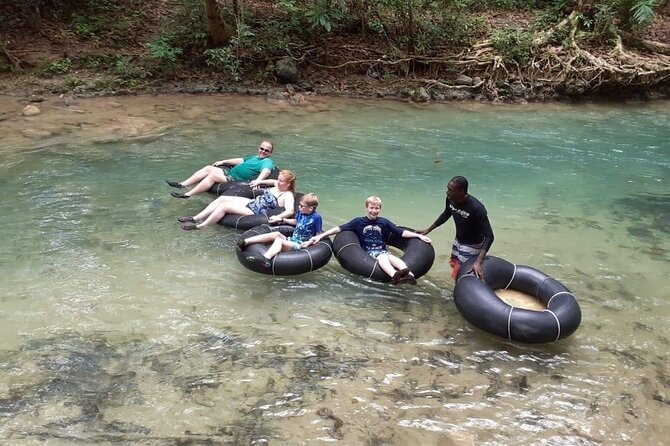 Private Blue Hole and River Tubing from Ocho Rios - The 15-minute transfer to the White River