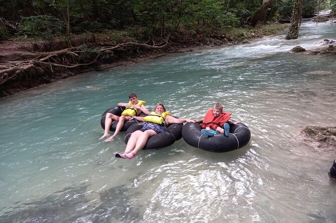 Private Blue Hole and River Tubing from Ocho Rios - Floating the White River