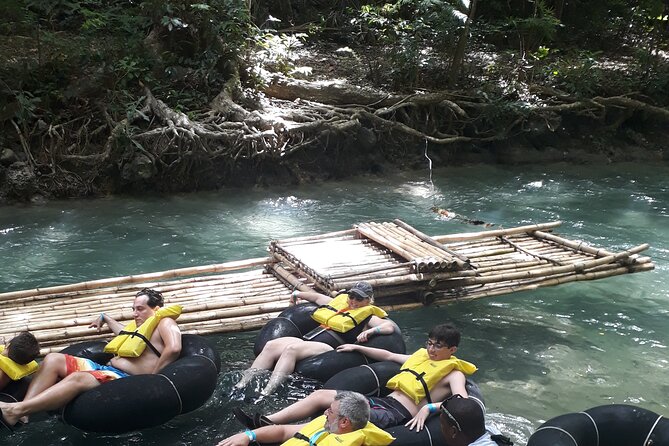 Private Blue Hole and River Tubing from Ocho Rios - What the driver-guide adds