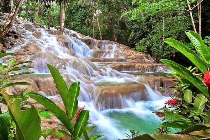 Private Combo Tour From Ocho Rios to Blue Hole and Dunn's River - Key points at a glance